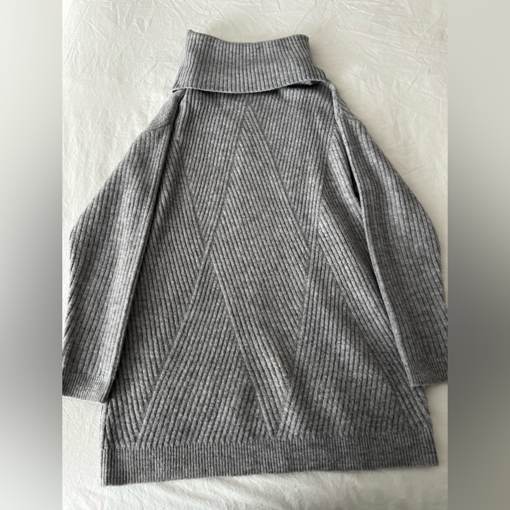 Dynamite oversized sweater dress size small grey